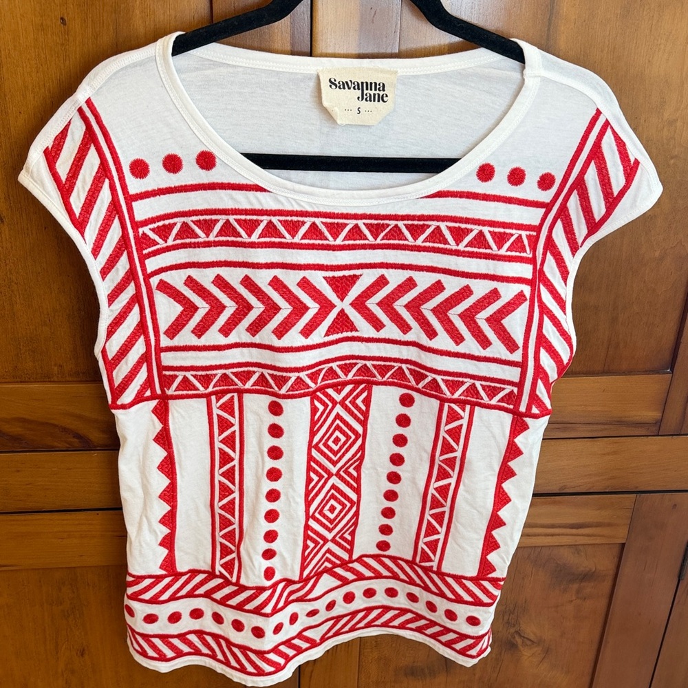 Savanna Jane Geometric Red/White Embroidered Top, S - Abstract, Contrast, Ethnic